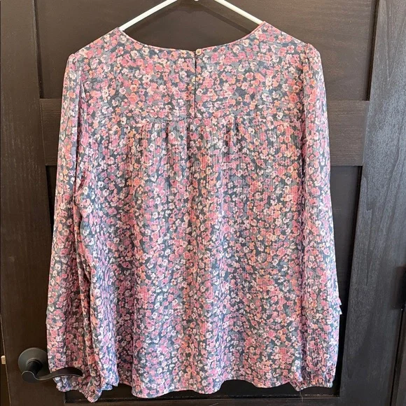 LOFT Floral Blouse - Picture 5 of 5